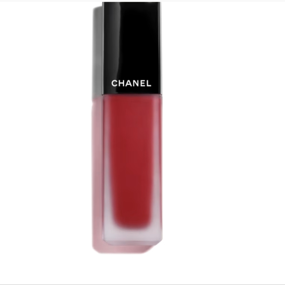 BRAND new, never used Chanel Rouge Allure Ink 152 choquant